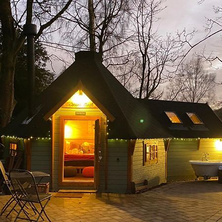 Cozy Carluke Lodge Retreat מראה חיצוני תמונה