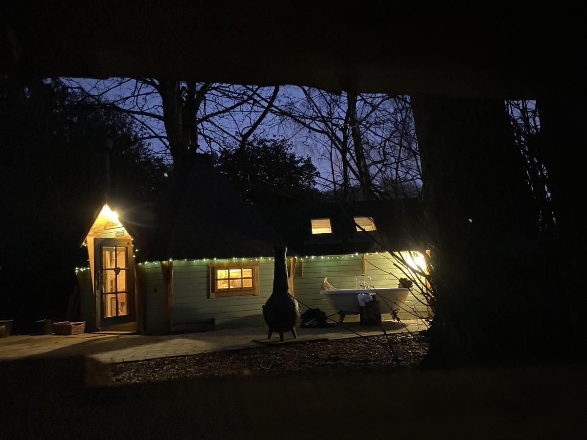 Cozy Carluke Lodge Retreat מראה חיצוני תמונה